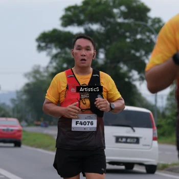 Runner Photo 2068437