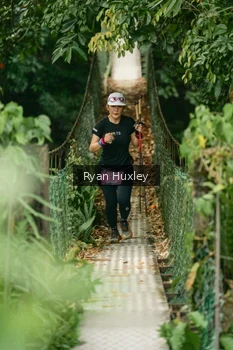 Runner Photo 2068459