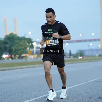Runner Photo 2068467