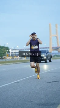 Runner Photo 2068599