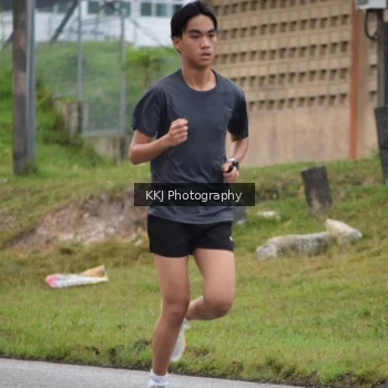 Runner Photo 2068790