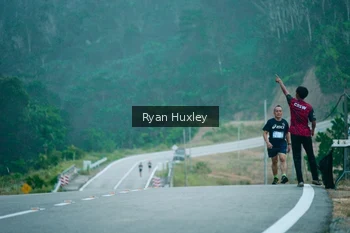 Runner Photo 2068796