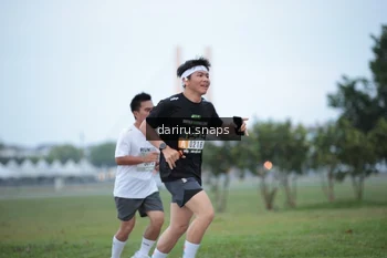 Runner Photo 2068825