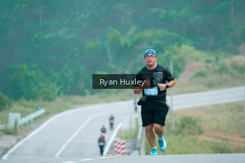 Runner Photo 2068875