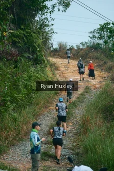 Runner Photo 2068900