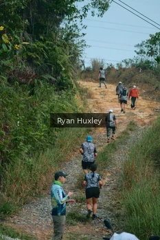 Runner Photo 2068902
