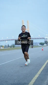 Runner Photo 2068917