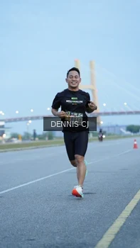Runner Photo 2068935