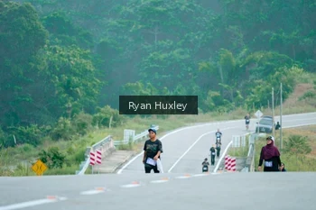 Runner Photo 2068941