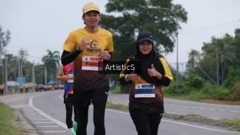 Runner Photo 2069039