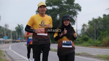 Runner Photo 2069052