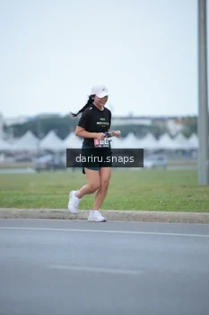 Runner Photo 2069066