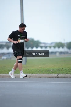 Runner Photo 2069106