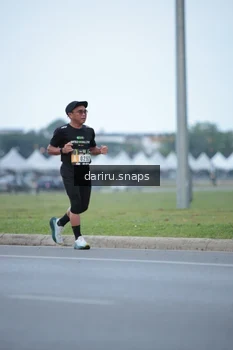 Runner Photo 2069127