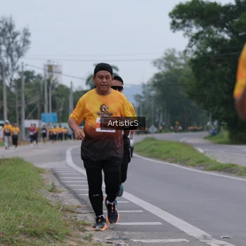Runner Photo 2069251
