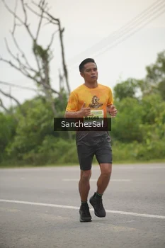 Runner Photo 2069313
