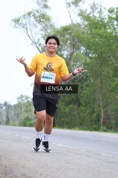 Runner Photo 2069328