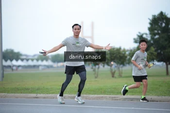 Runner Photo 2069342