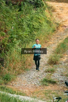 Runner Photo 2069360