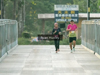 Runner Photo 2069482