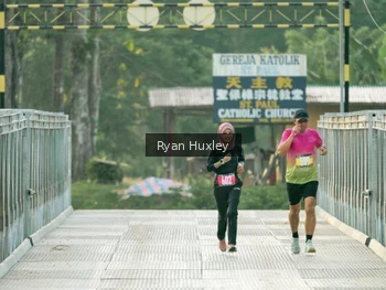 Runner Photo 2069493