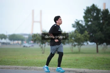 Runner Photo 2069565
