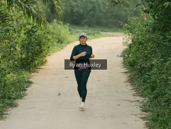 Runner Photo 2069595