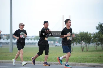 Runner Photo 2069624