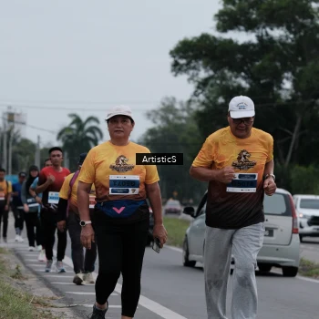 Runner Photo 2069636