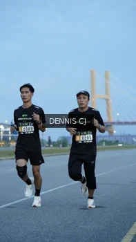 Runner Photo 2069671