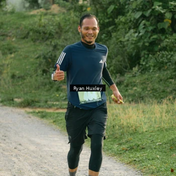 Runner Photo 2069675