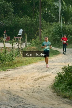 Runner Photo 2069716