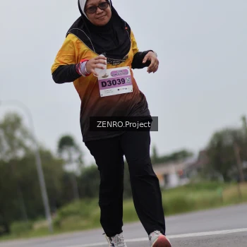 Runner Photo 2069733