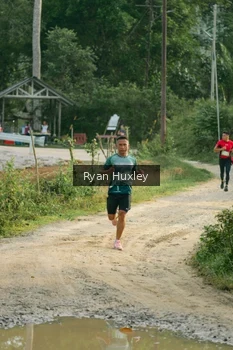Runner Photo 2069734