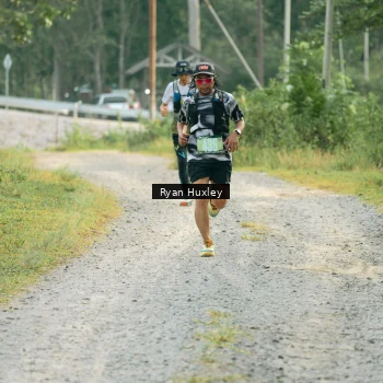 Runner Photo 2069981