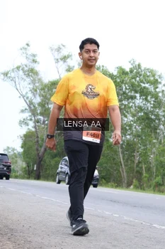 Runner Photo 2070094