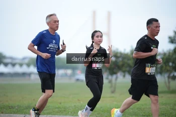 Runner Photo 2070222