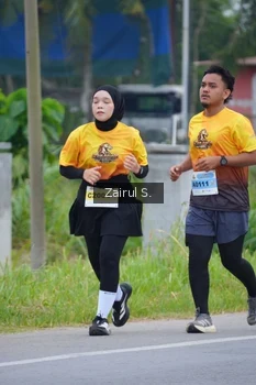 Runner Photo 2070225