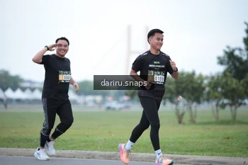 Runner Photo 2070246