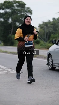 Runner Photo 2070528