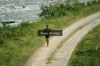 Runner Photo 2070535