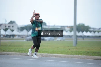 Runner Photo 2070590