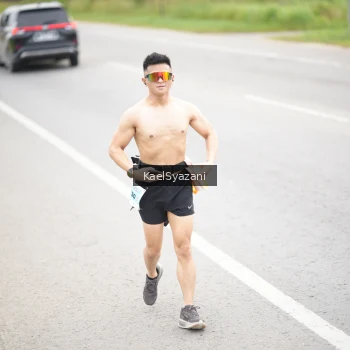 Runner Photo 2070653