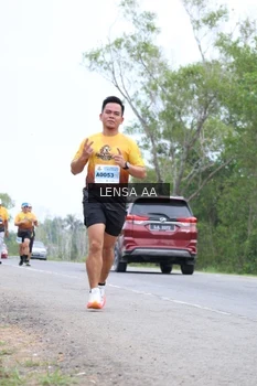 Runner Photo 2070748
