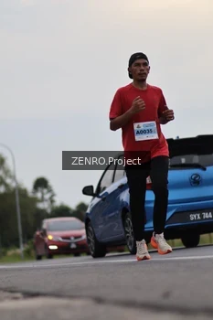 Runner Photo 2070767