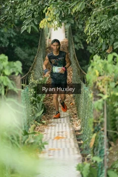 Runner Photo 2070910