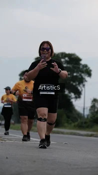 Runner Photo 2071075