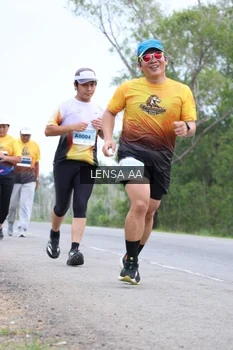 Runner Photo 2071110