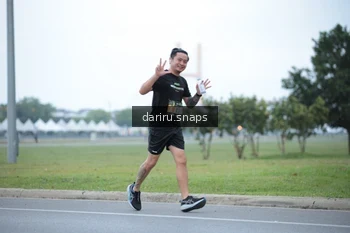Runner Photo 2071197