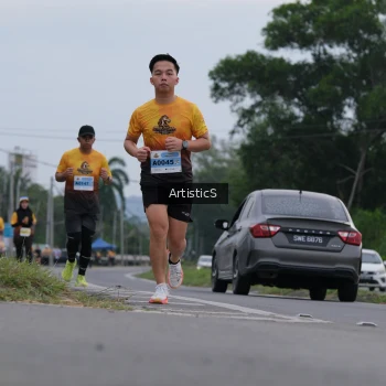 Runner Photo 2071225